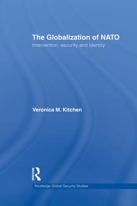Globalization of NATO - Paperback / softback