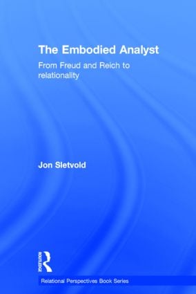 Embodied Analyst