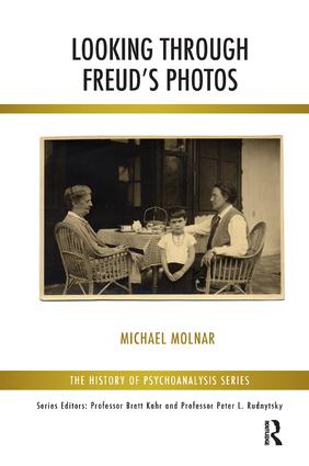 Looking Through Freud's Photos
